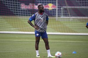 爱游戏平台体验-记者：莱比锡后卫海特勒伊达可能离队，已收到多份先租后买报价